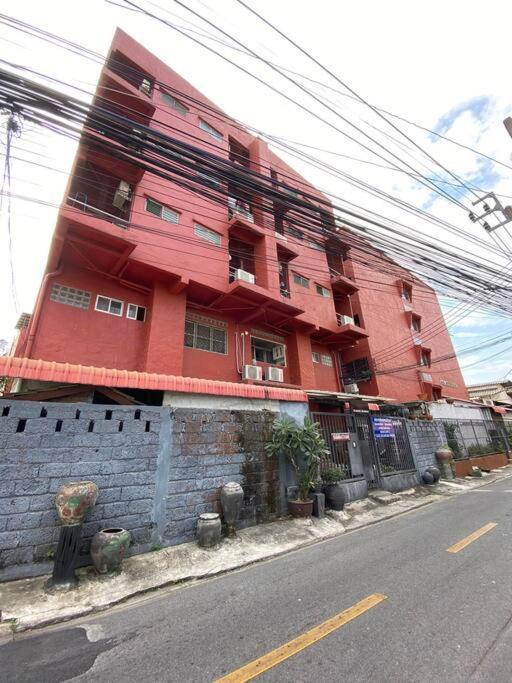 Ratanawong Place 405